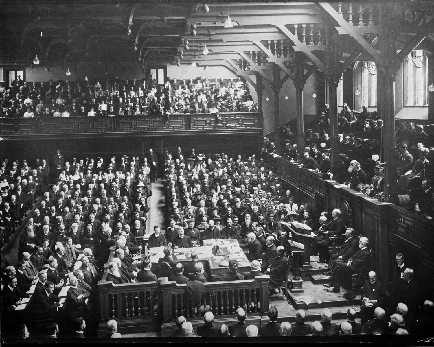 Delegates fill the Assembly Hall in Edinburgh for the 1910 World Missionary Conference.