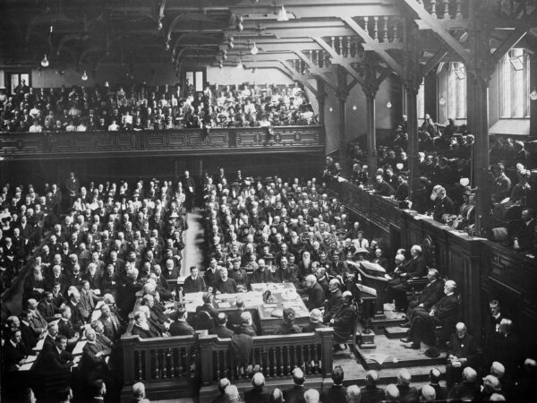 Delegates fill the Assembly Hall in Edinburgh for the 1910 World Missionary Conference.