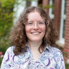 Avatar image of Suzanne McDonald